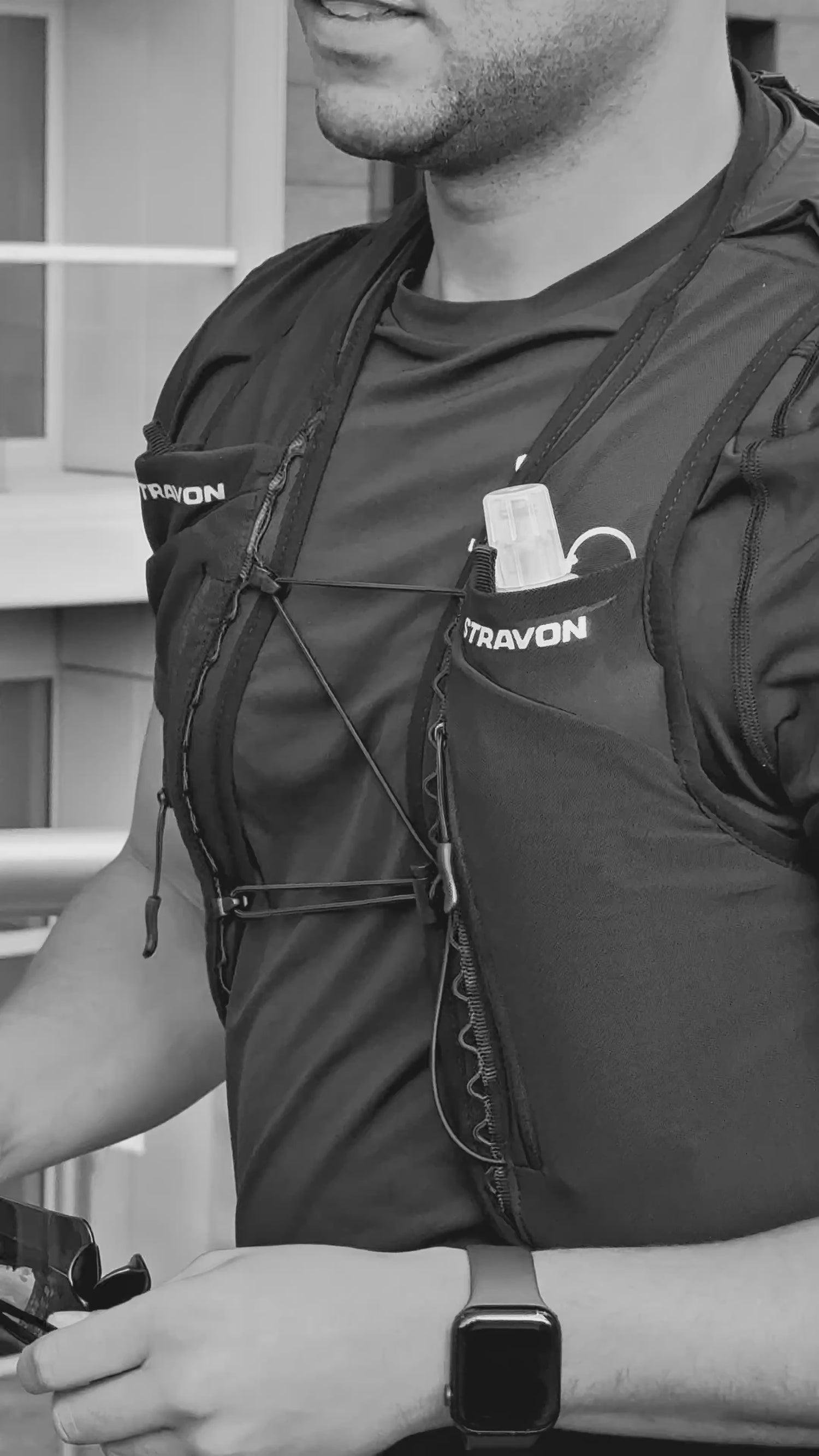 Running Vest, Reflective, Stravon, Black, Water Flasks, water flesjes